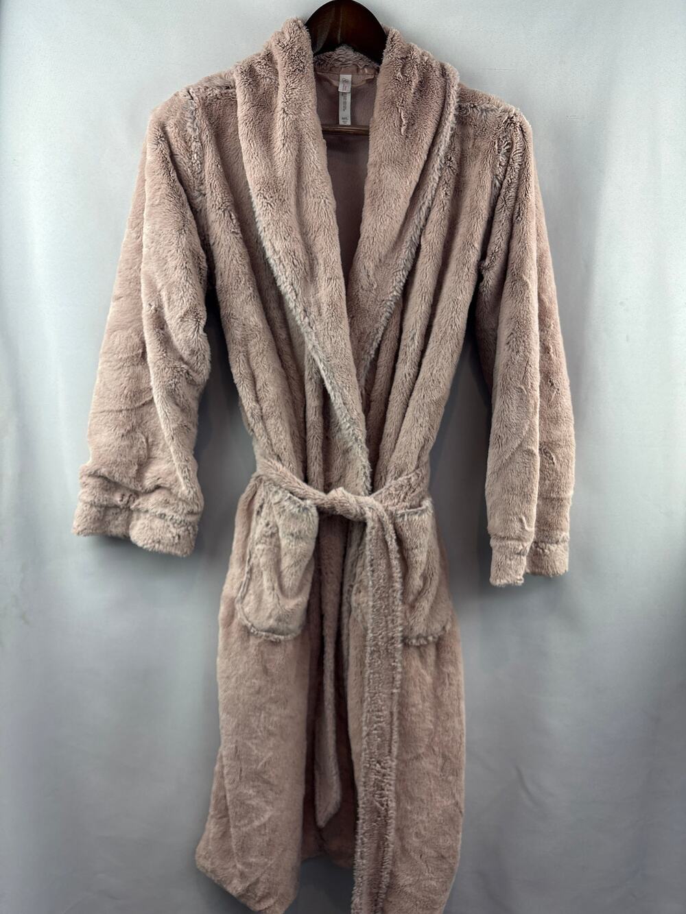 Women’s Gilligan & O’Malley M/L Mauve Faux Fur Bathrobe